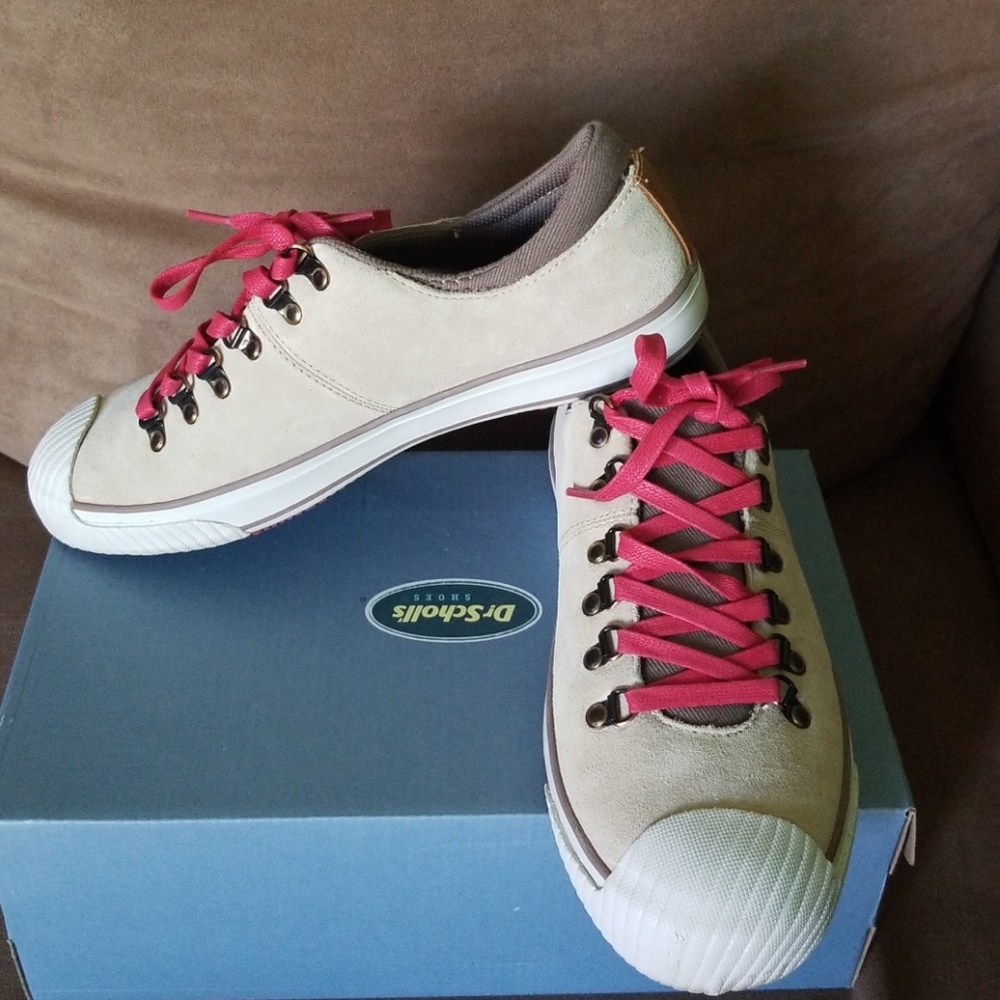 Dr. Scholl's Tan Cushioned Sneakers